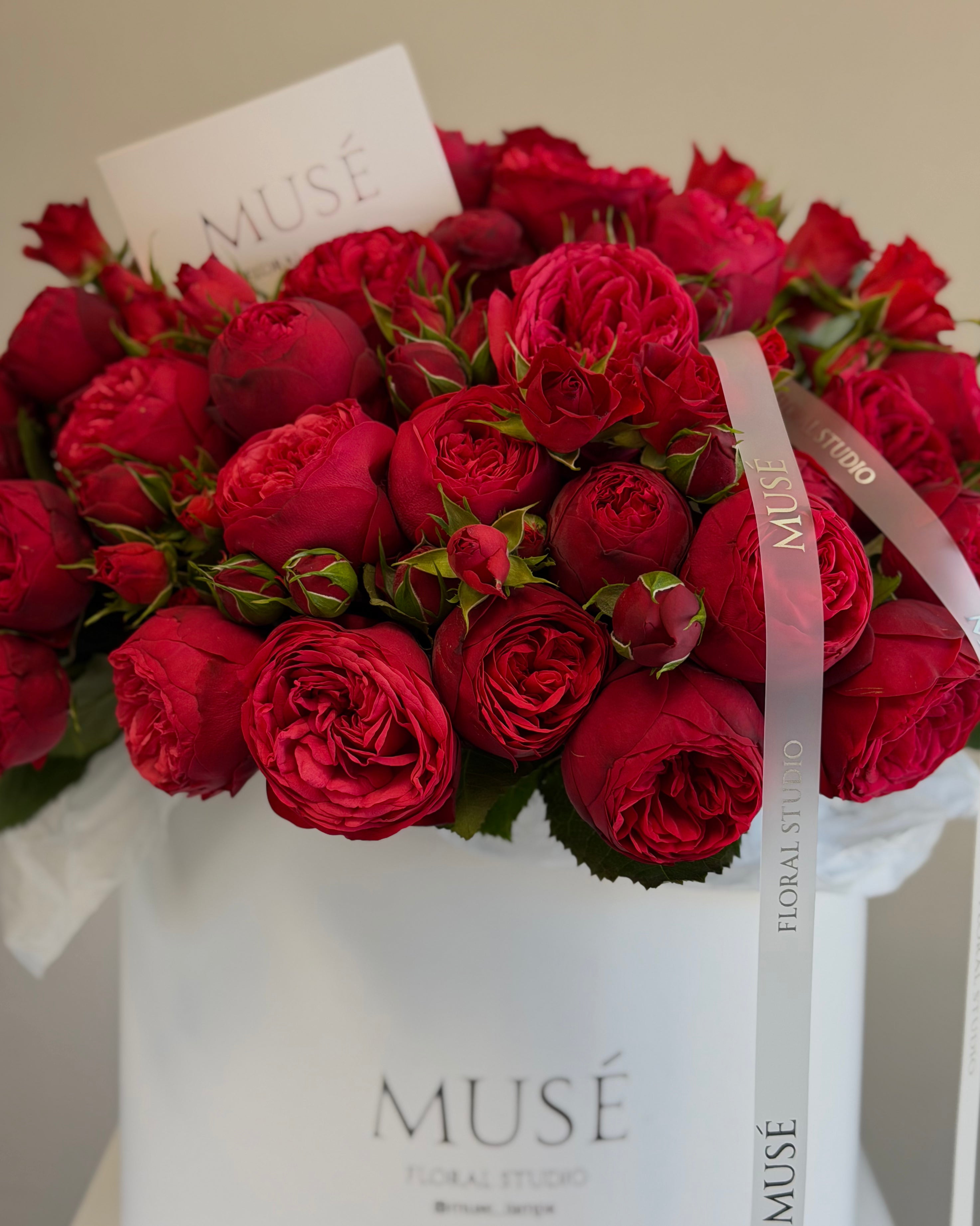 Red Garden Luxe Box