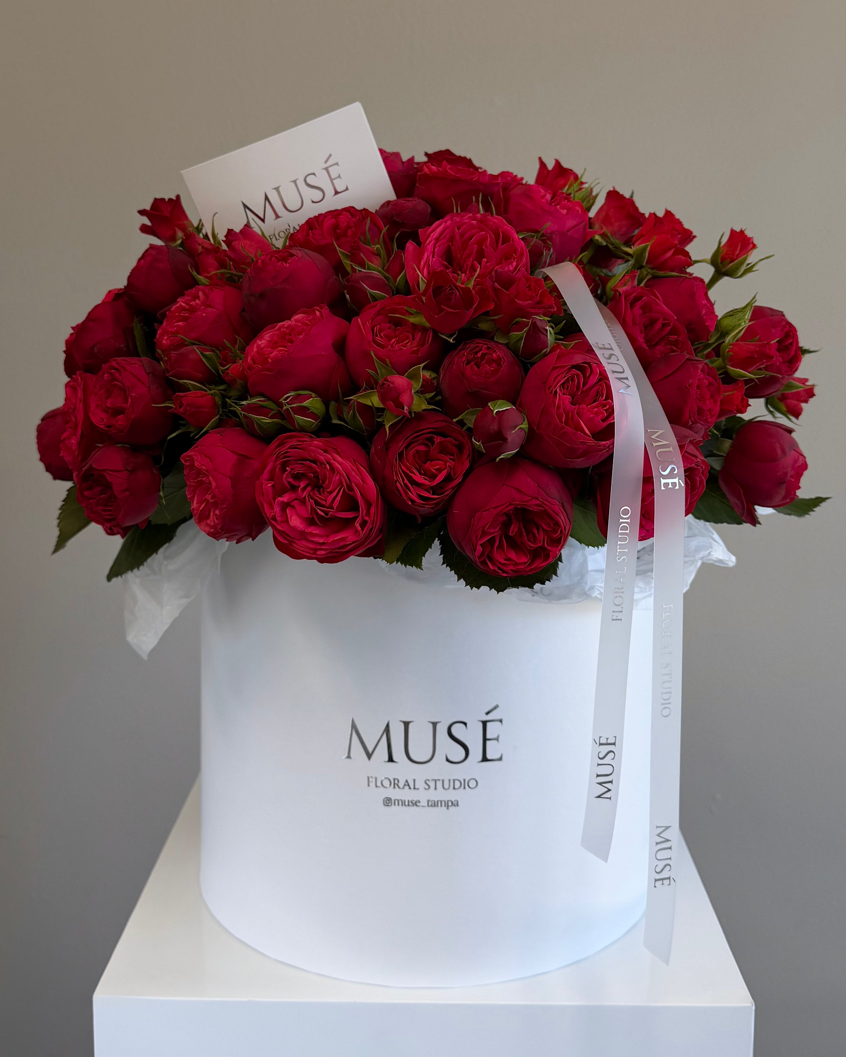 Red Garden Luxe Box