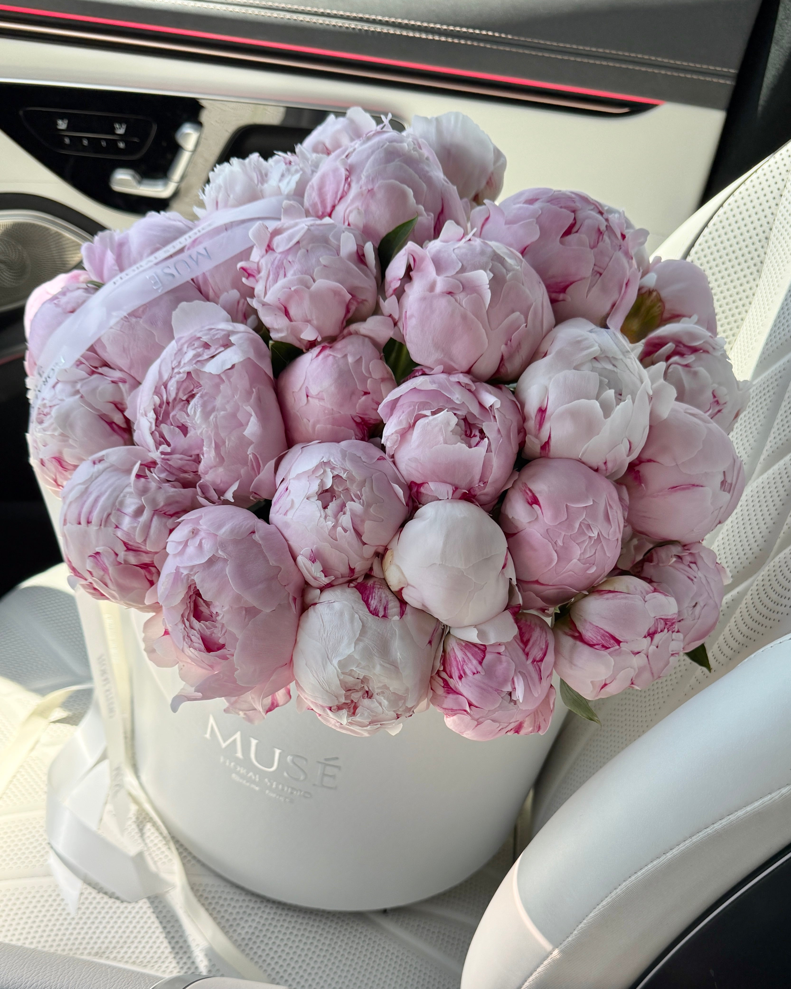 Muse Signature Peony Box