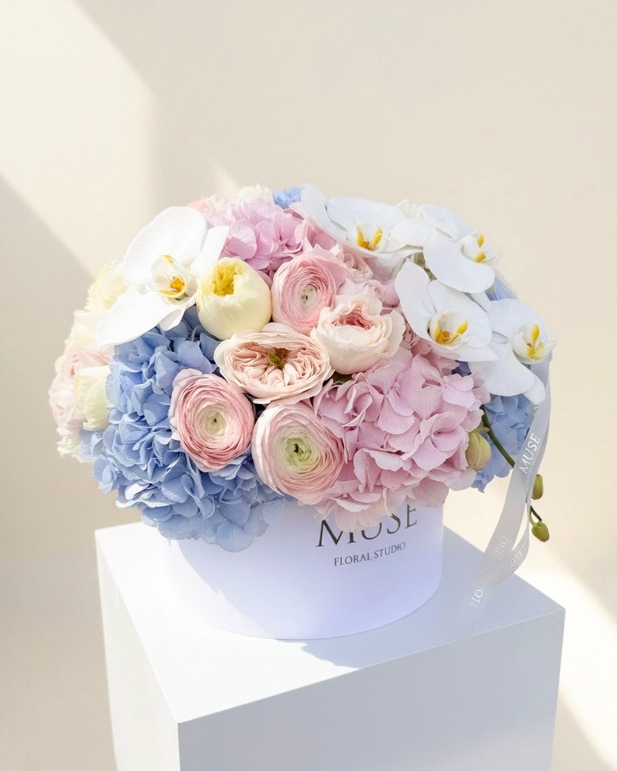 Pastel Harmony Flowers Box