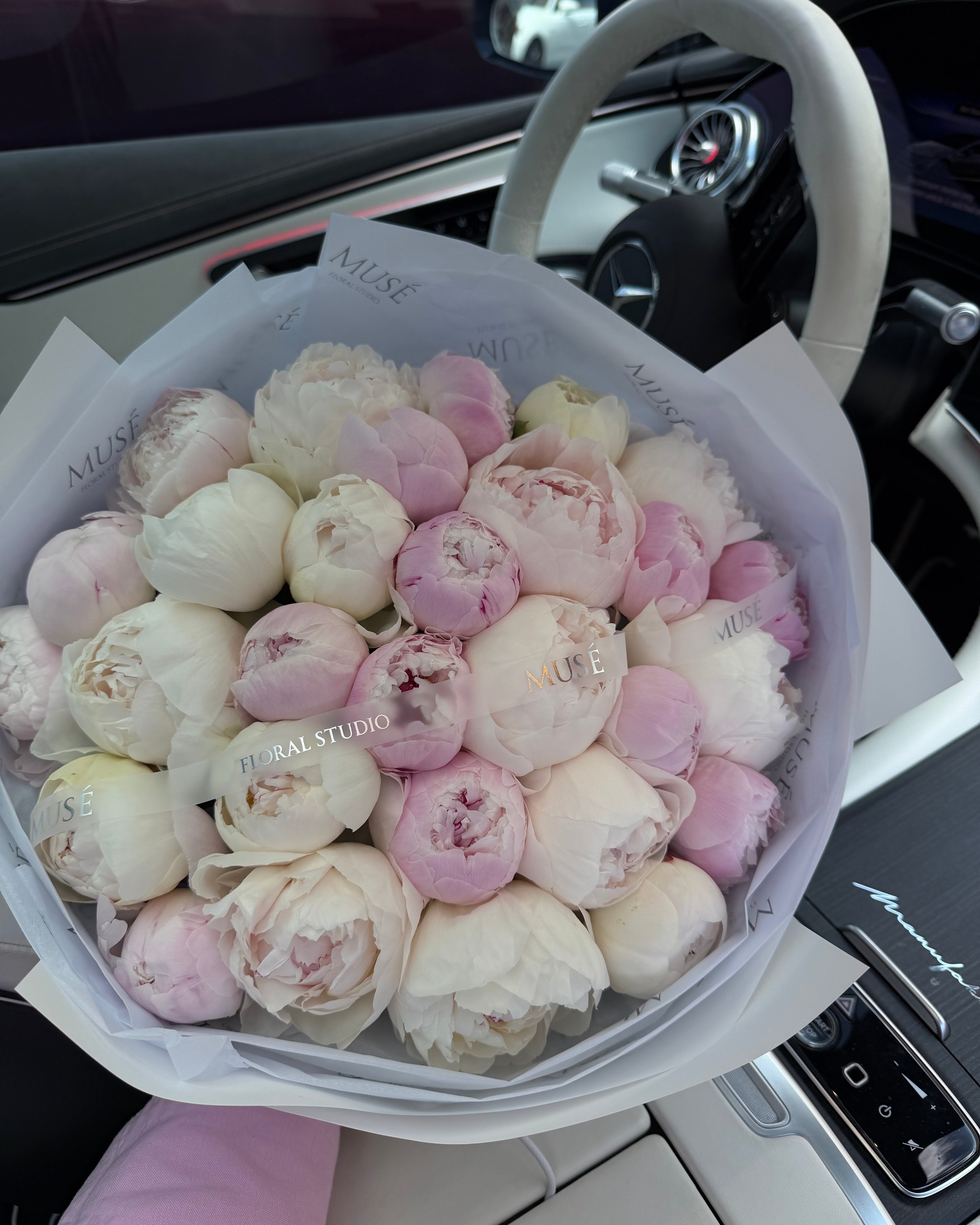 Muse Signature Mix Peonies