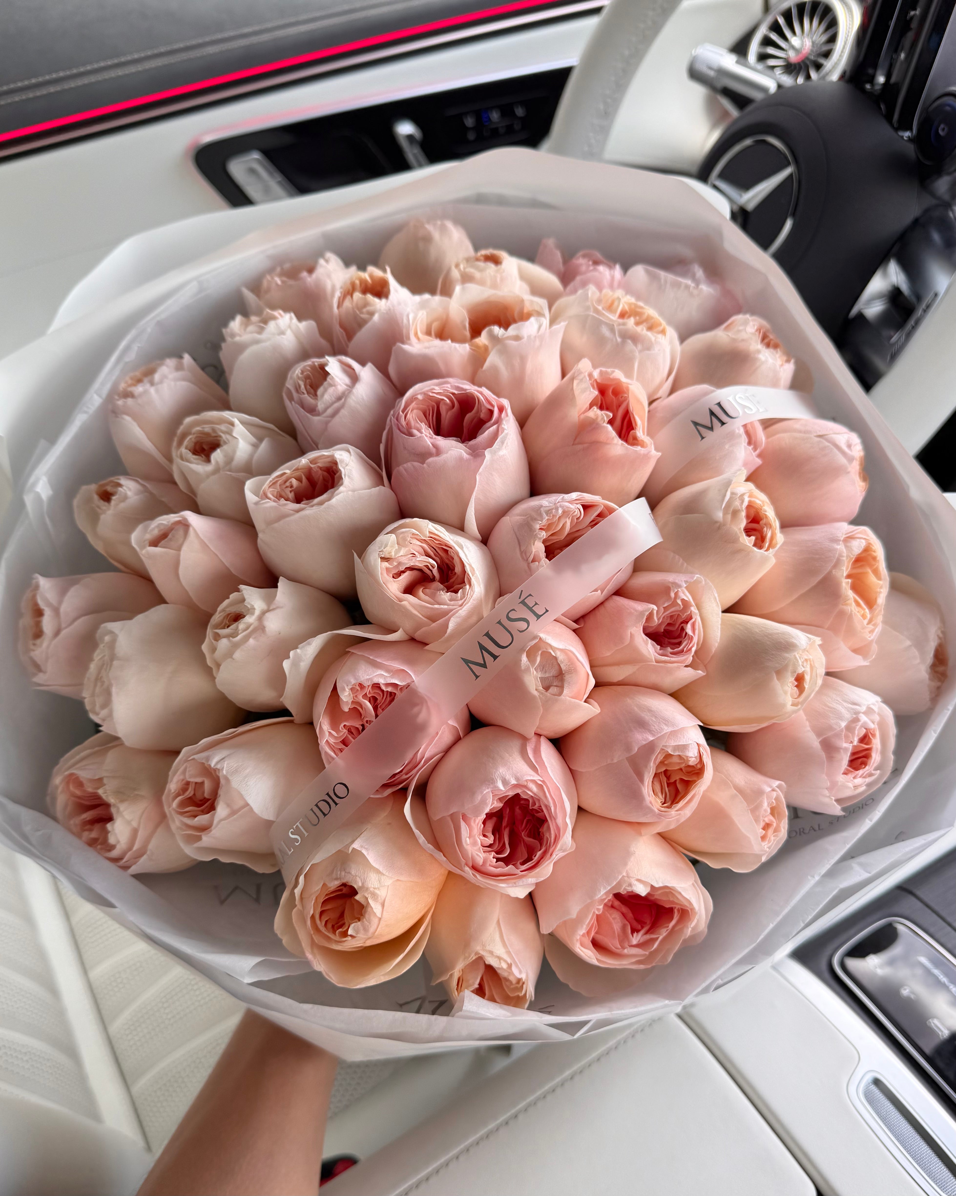Muse Blush Juliet Rose Bouquet