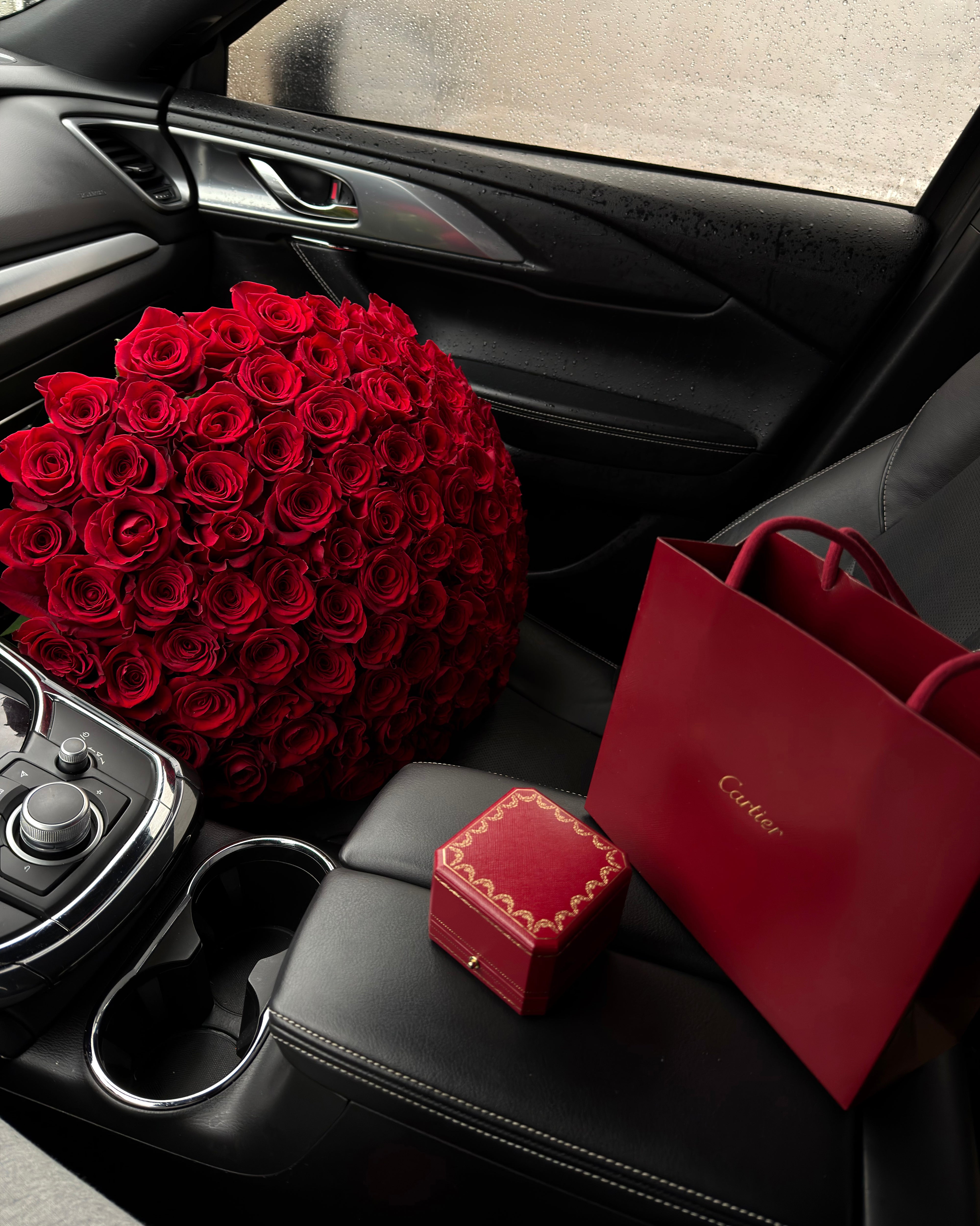 Roses Signature Bouquet