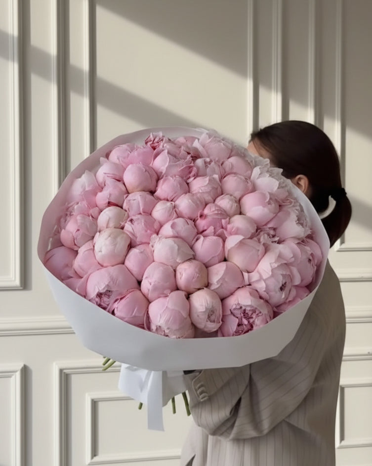 Muse Signature Peonies - Luxe Edition