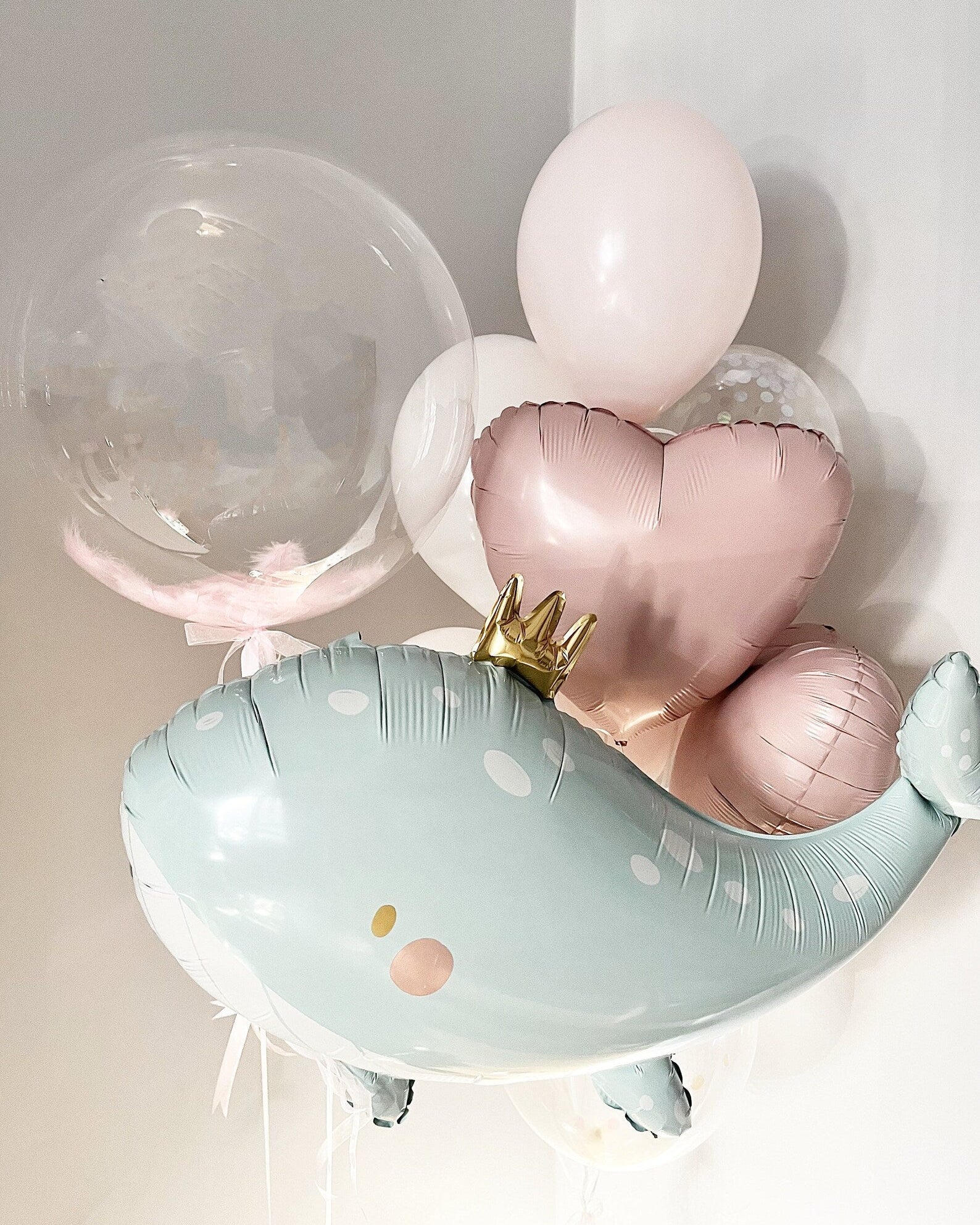 Cute Whale Foil Balloon